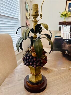 VTG Tole Foliage Fruit Topiary Art Pottery Lamp 16.5” T Oriental Accent 6”D Base